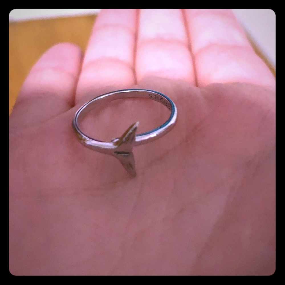 Whale Tail Ring